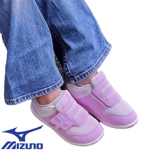 ◎商品名：ミズノプレモア キッズ2 キッズシューズ)◎メーカー：ミズノ（MIZUNO）◎品番：C1GD223305◎カラー：05：パープル×ホワイト×ピンク◎サイズ：16.5cm、17.0cm、17.