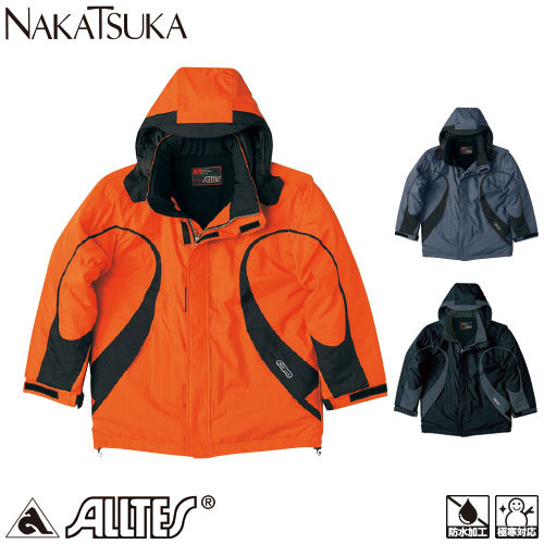 ◎商品名：透湿防水防寒コート◎メーカー：中塚被服◎品番：AT717◎カラー：12.オレンジ、18.グレー、36.クロ◎サイズ：M、L、LL、EL、4L◎素材：ドビー 表：ポリエステル100％ 裏：ポリ